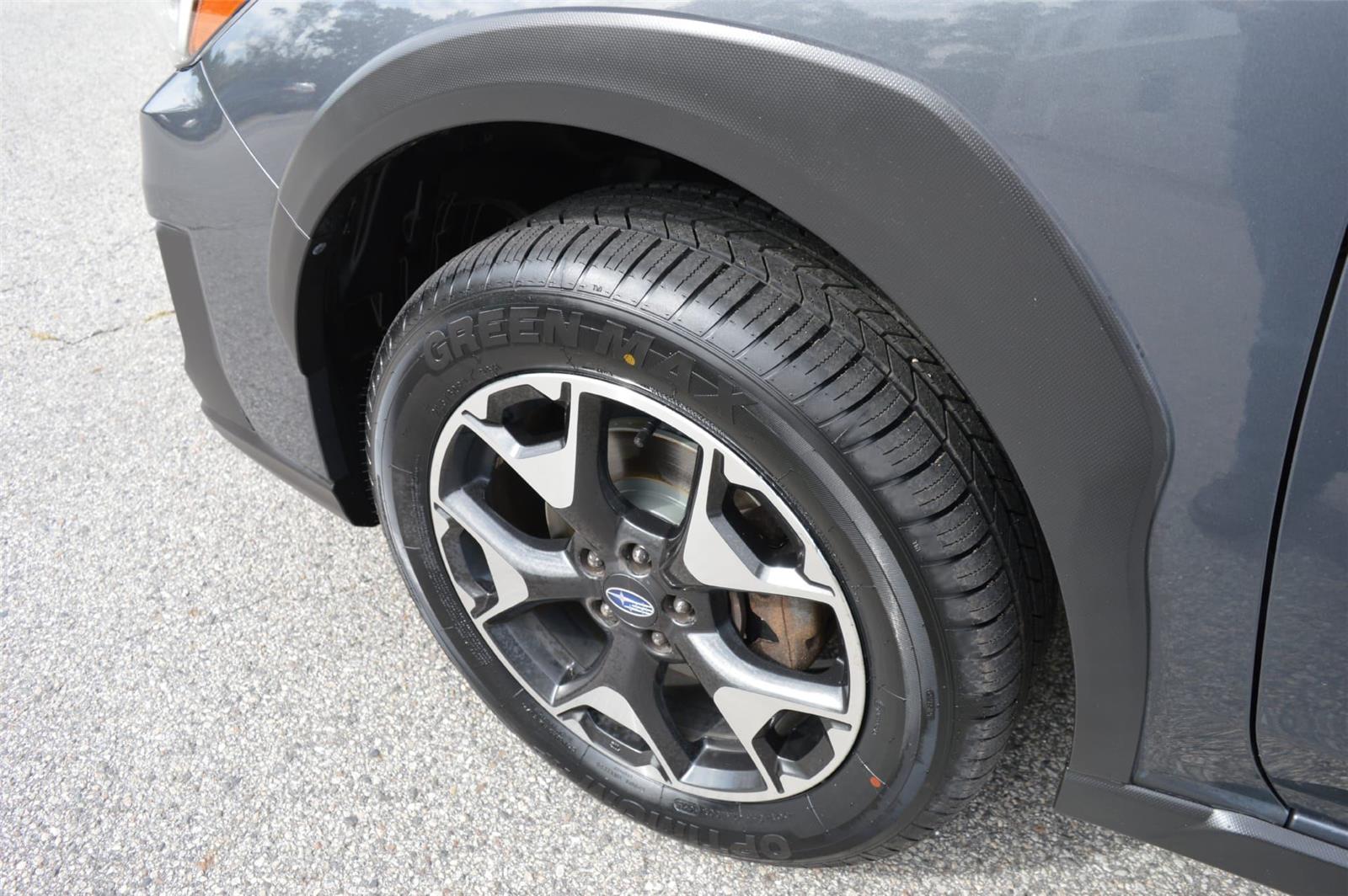 2020 Subaru Crosstrek Premium photo 8