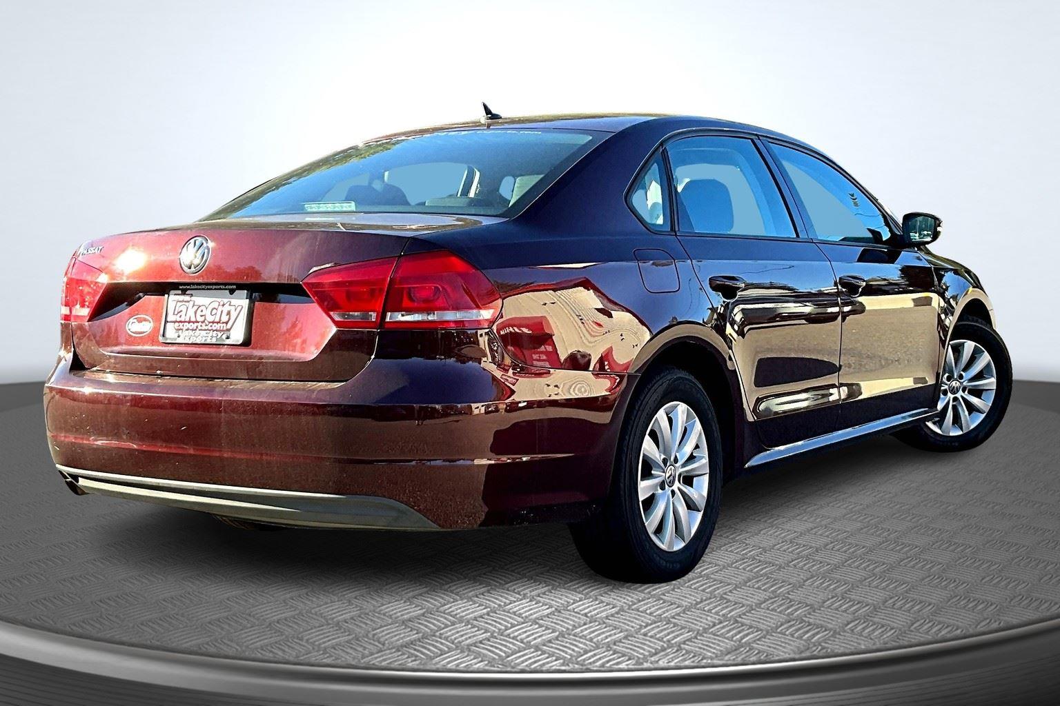 2013 Volkswagen Passat S