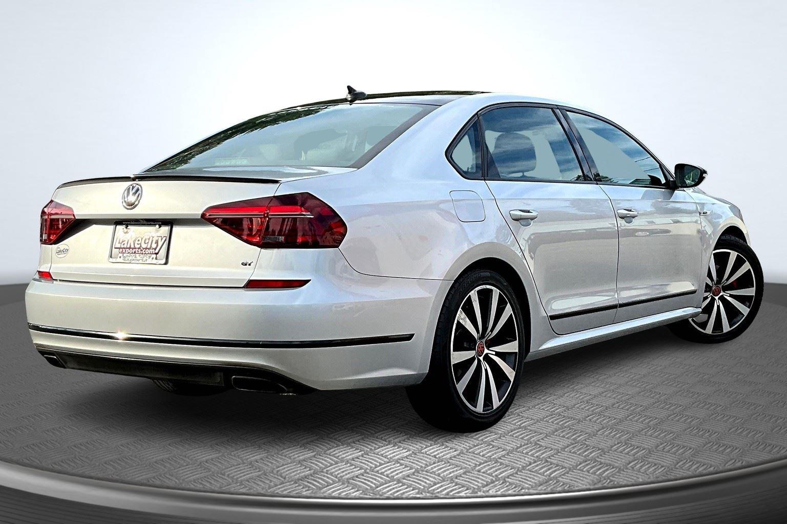 2018 Volkswagen Passat GT