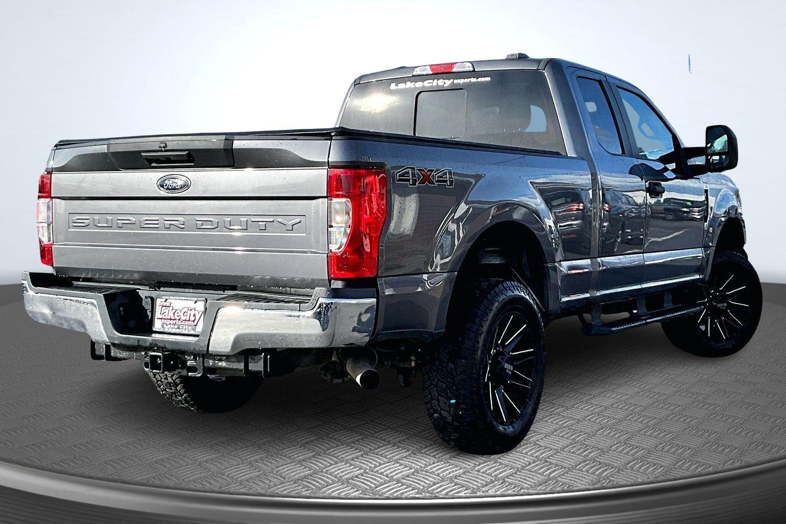 2021 Ford F-250 Super Duty XL's photo