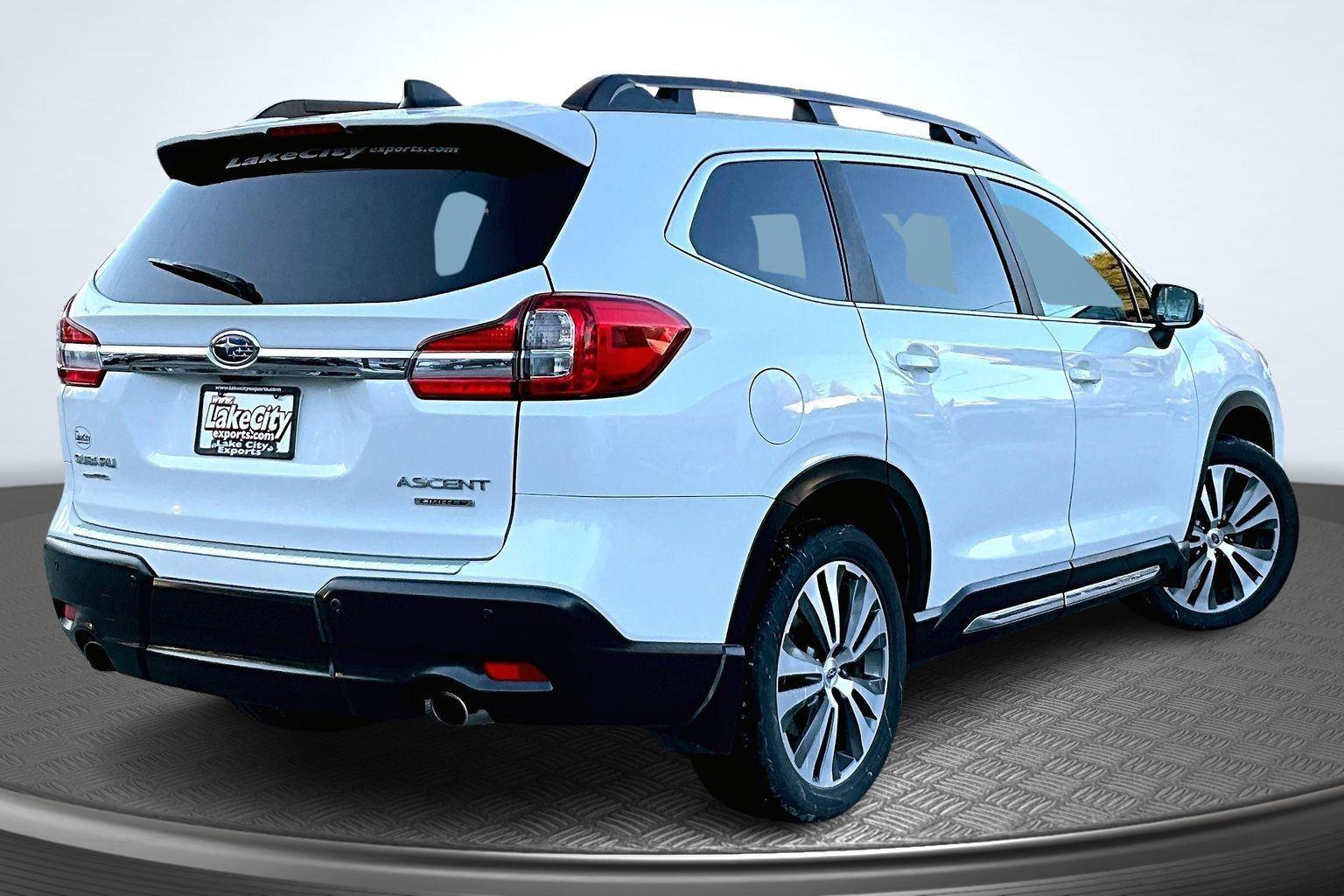 2019 Subaru Ascent Limited's photo