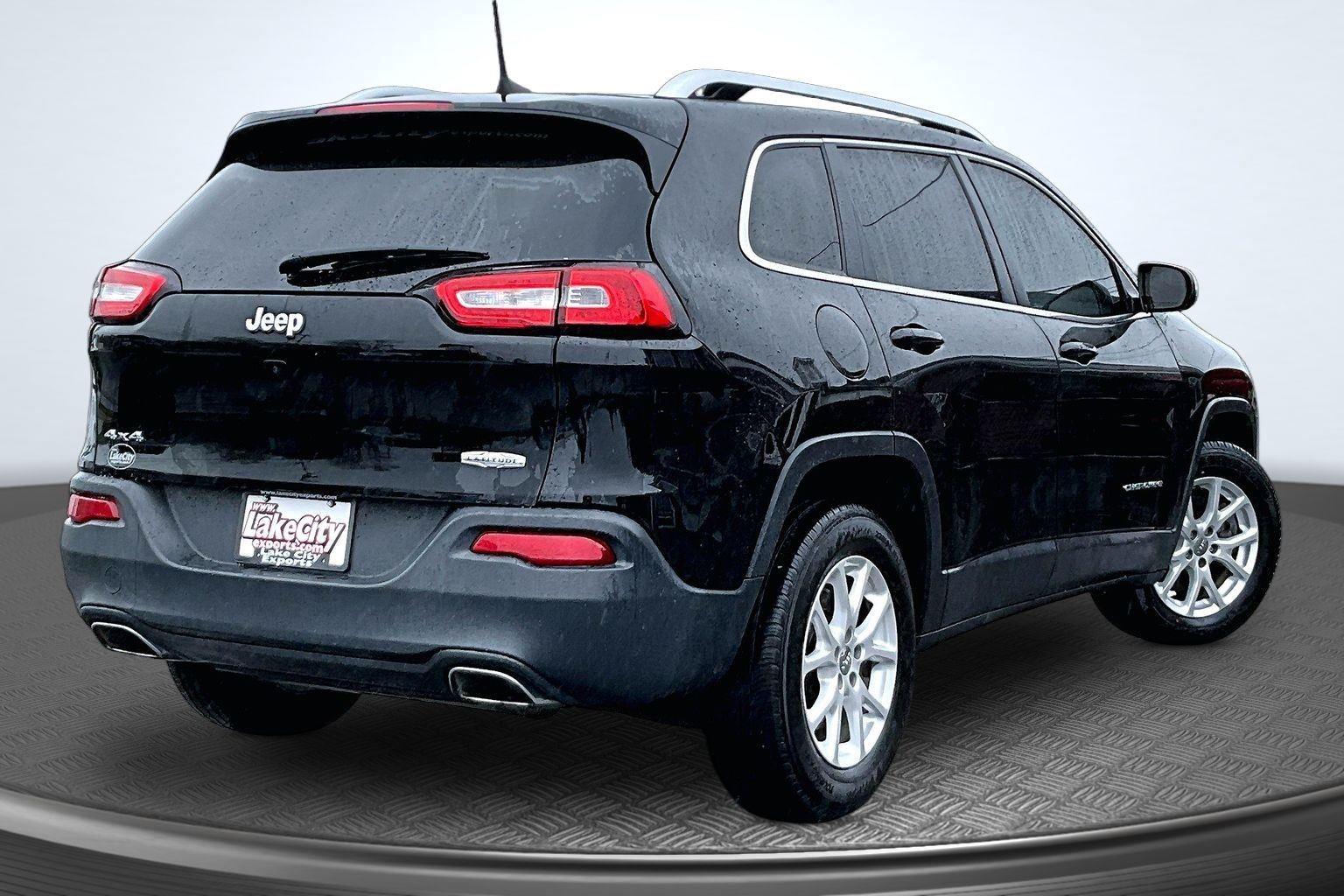 2017 Jeep Cherokee Latitude