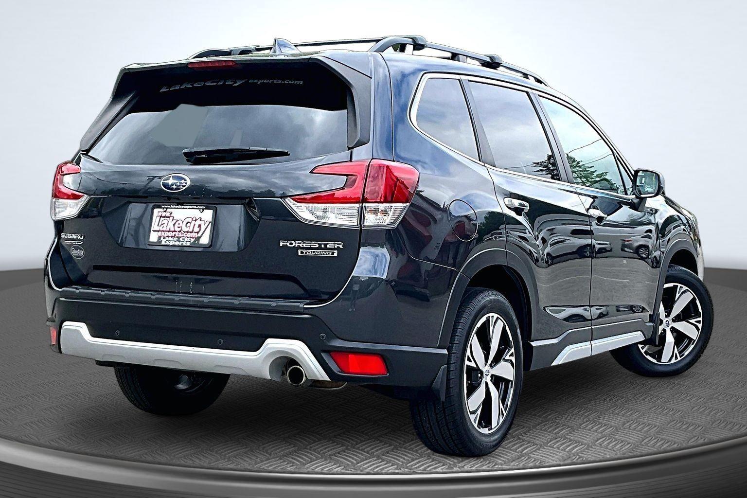 2019 Subaru Forester Touring's photo
