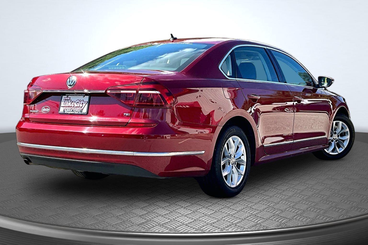 2017 Volkswagen Passat 1.8T S Auto's photo