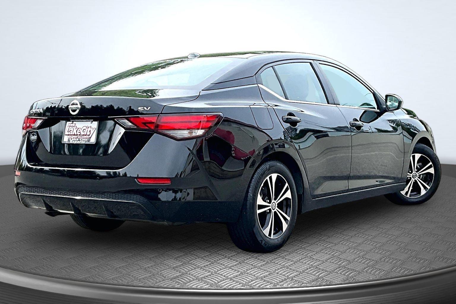 2022 Nissan Sentra SV CVT's photo