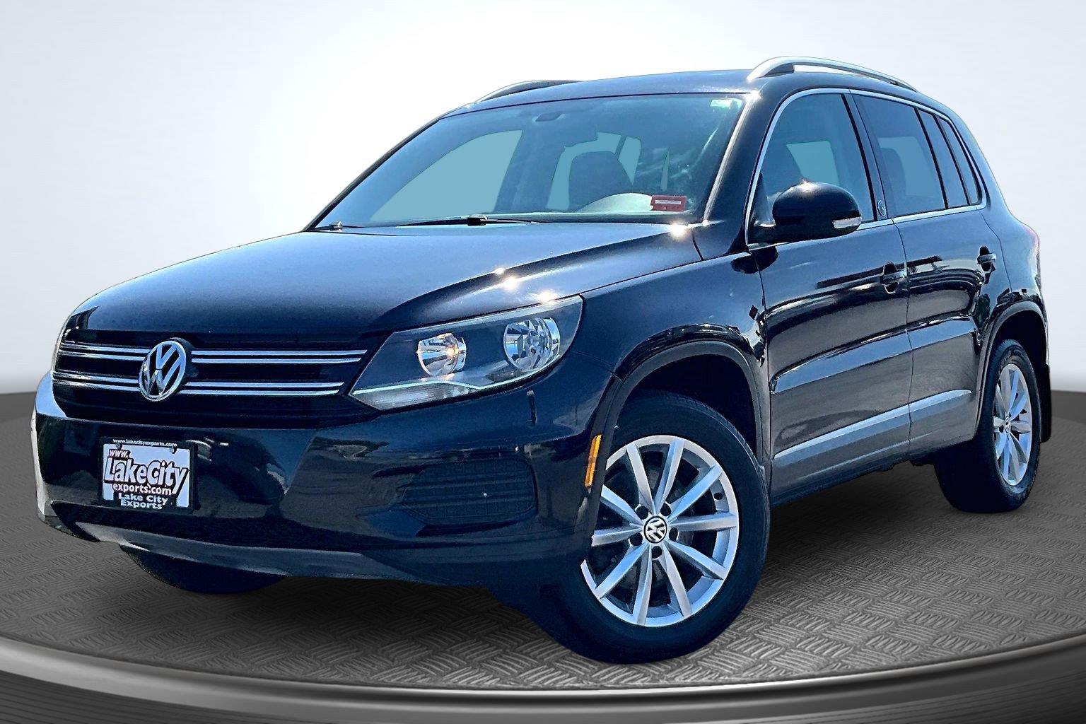 Deep Black Pearl 2017 Volkswagen Tiguan SUV / Crossover All-Wheel Drive Automatic