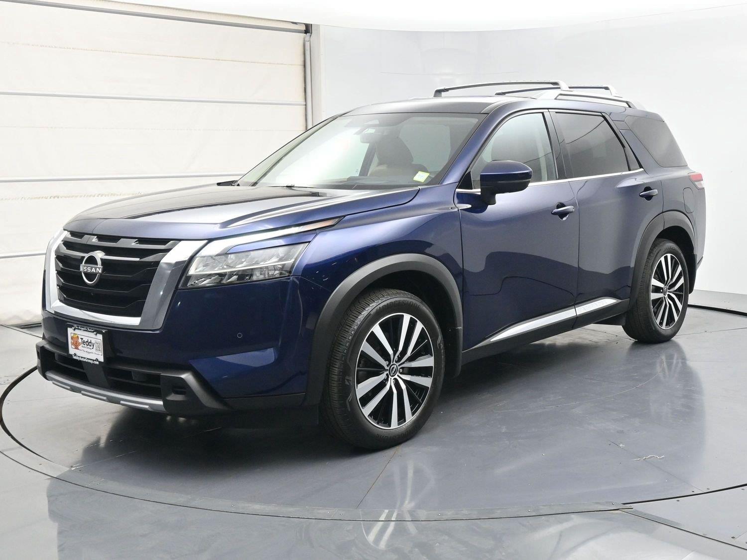 2024 Nissan Pathfinder Platinum 4WD