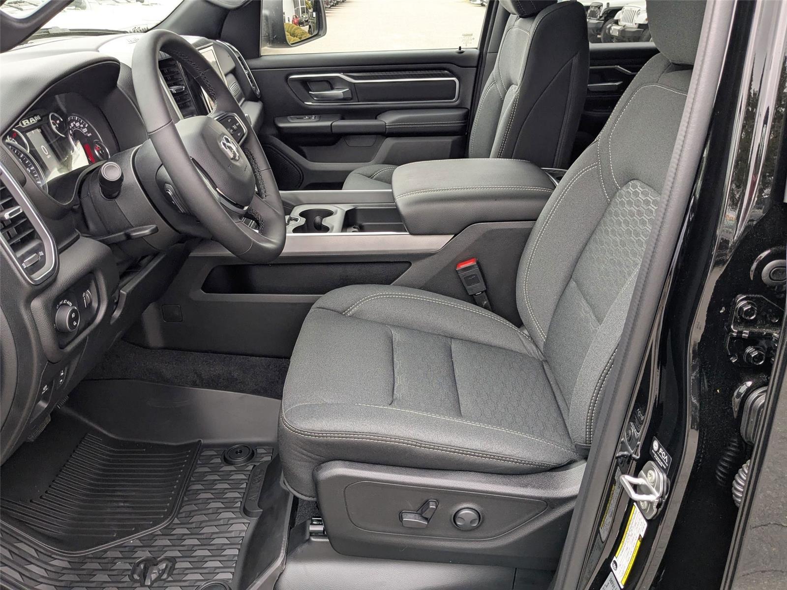 2025 RAM 1500 Big Horn/Lone Star - Photo 12