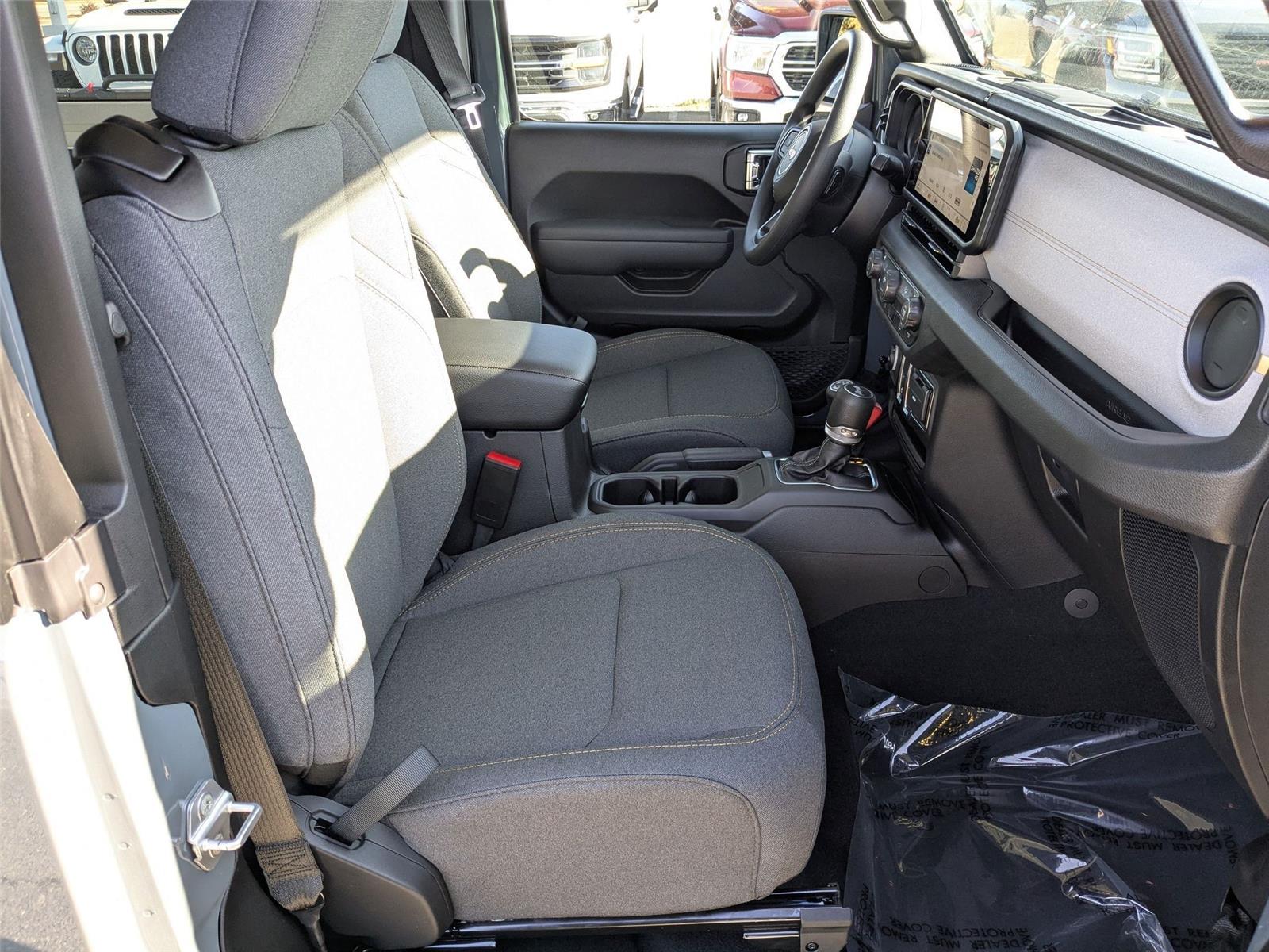 New 2026 Anvil Clearcoat Jeep Sport image 27