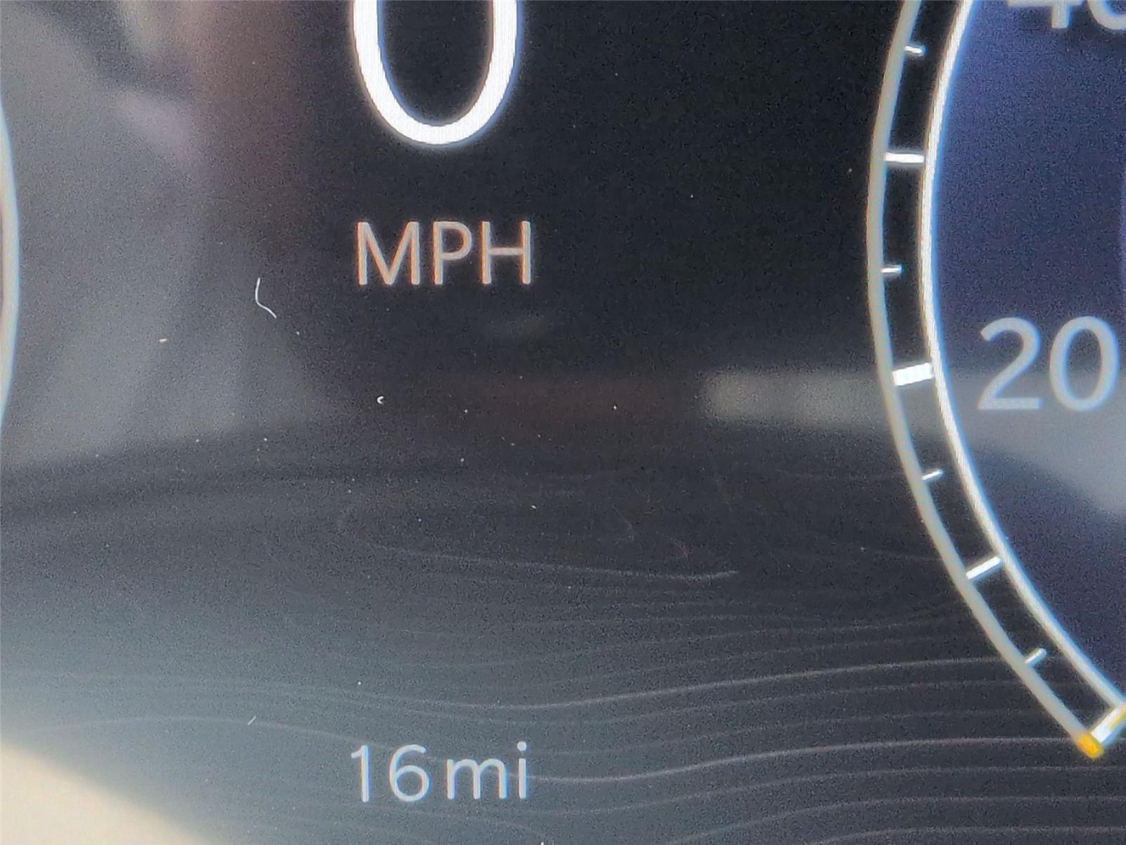 New 2026 Silver Zynith Jeep Laredo Altitude image 23