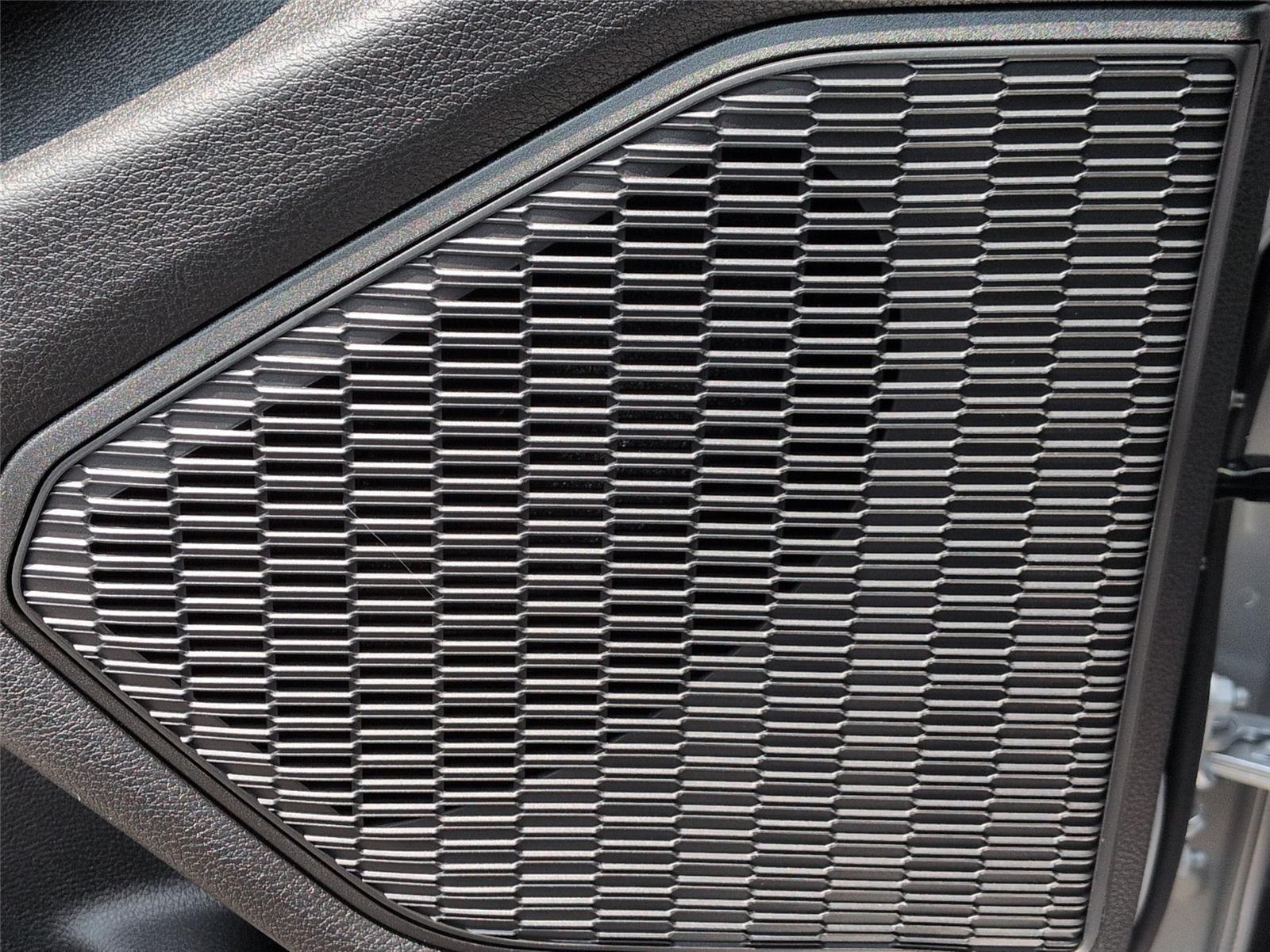 New 2026 Silver Zynith Jeep Laredo Altitude image 17