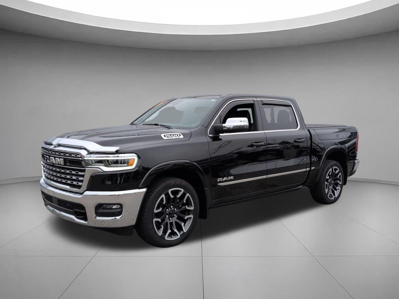  2025 RAM 1500 Limited Crew Cab 4WD   