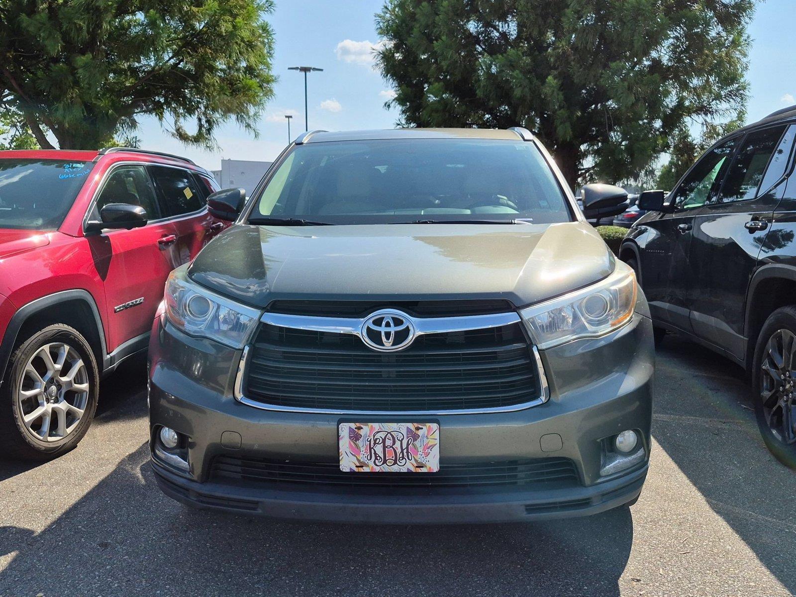 Predawn Gray Mica 2015 Toyota Highlander SUV / Crossover Front-Wheel Drive Automatic
