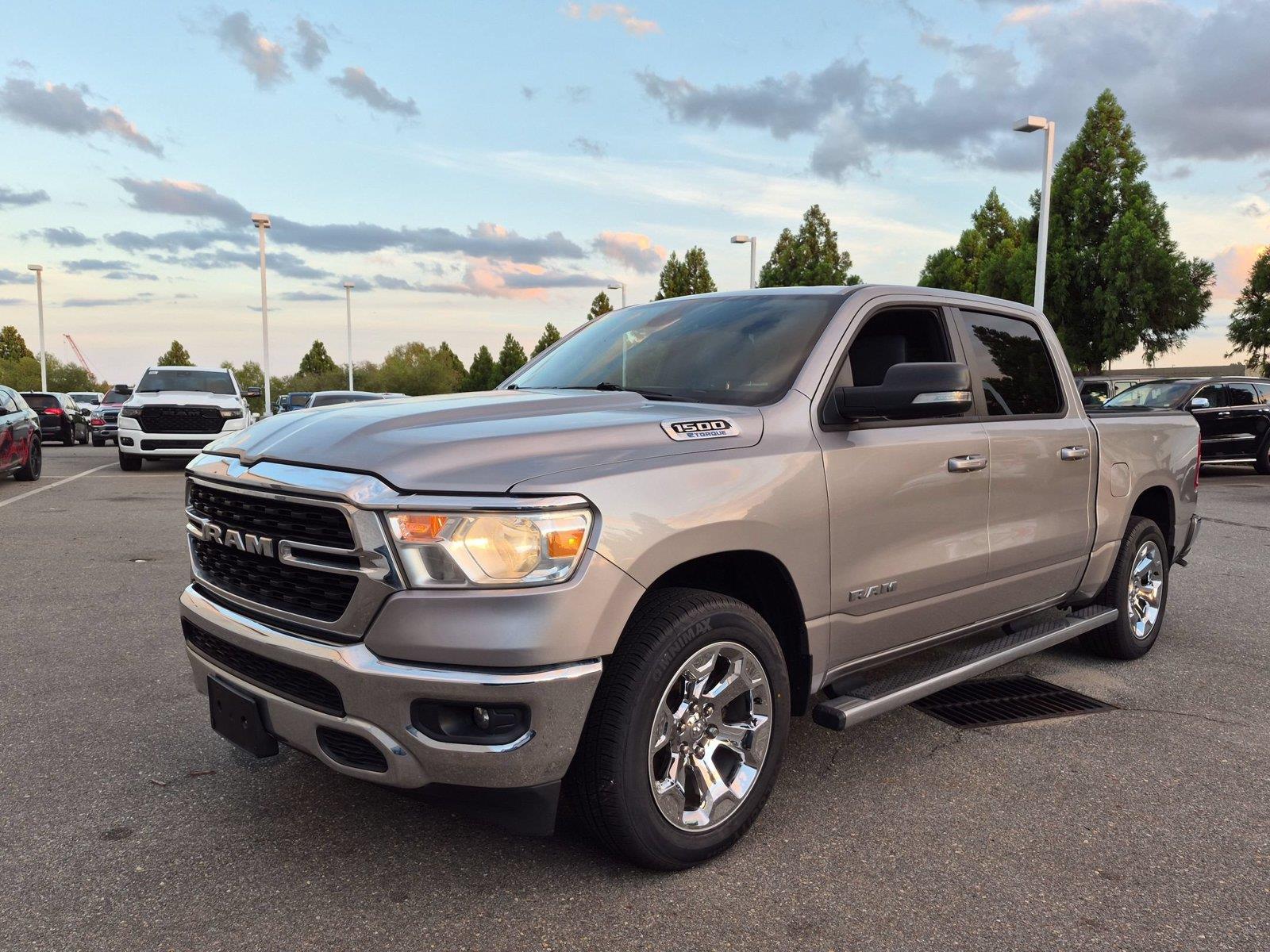Billet Silver Metallic Clearcoat 2022 RAM 1500 Pickup Truck Four-Wheel Drive 8-Speed Automatic