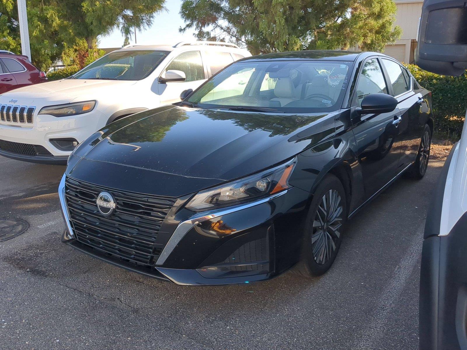 2025 Nissan Altima 2.5 SV FWD
