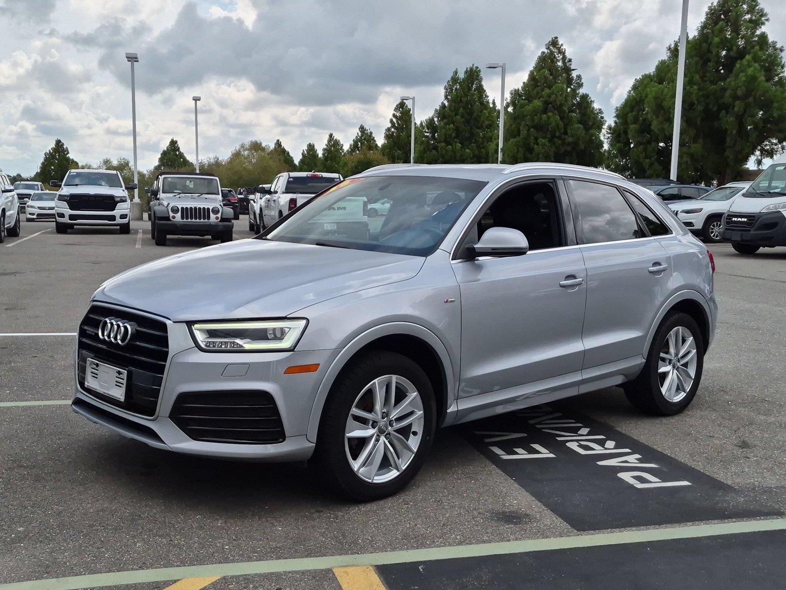 Florett Silver Metallic 2018 Audi Q3 SUV / Crossover All-Wheel Drive 