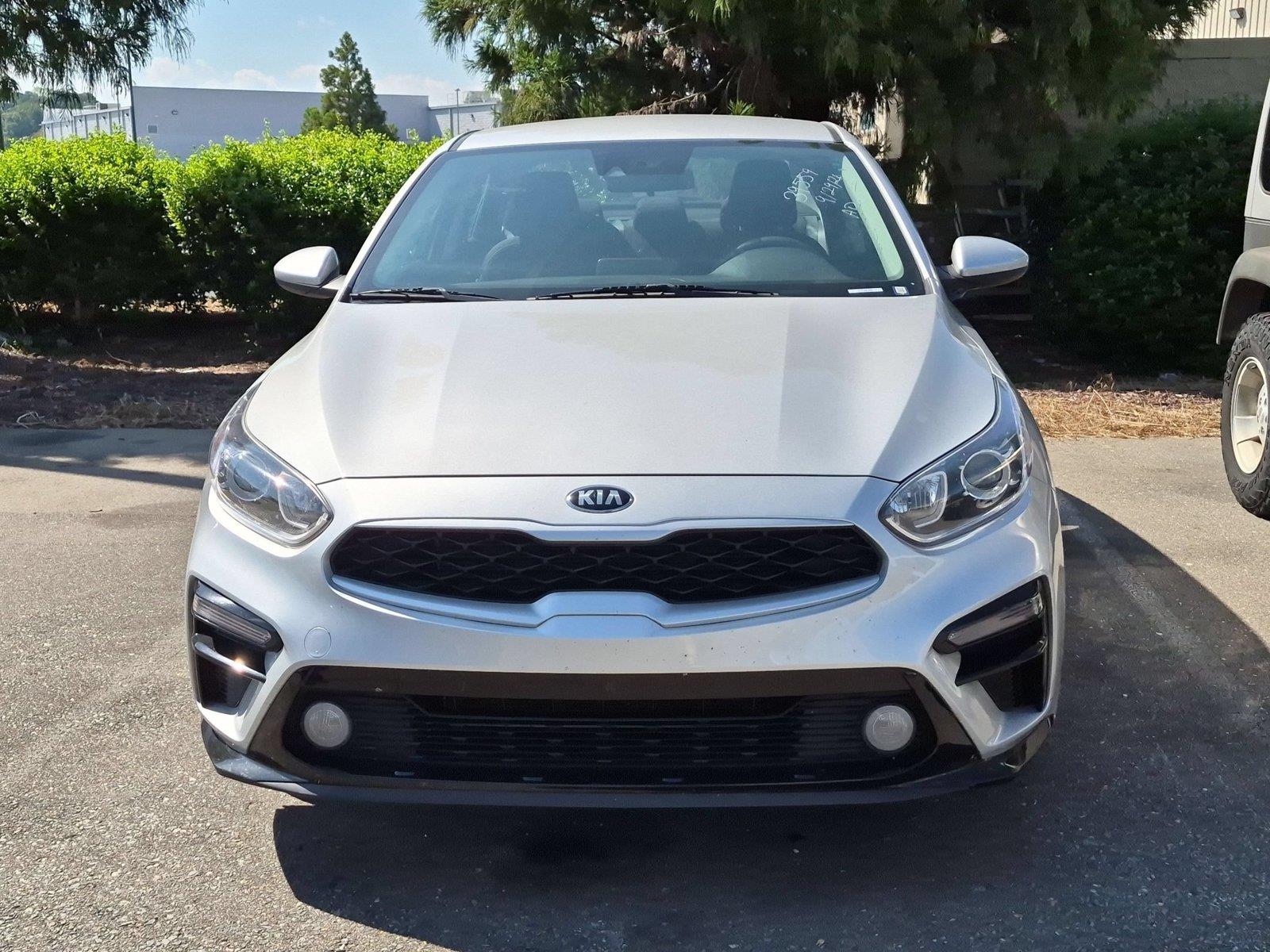 Silky Silver 2021 Kia Forte Sedan Front-Wheel Drive Continuously Variable Transmission