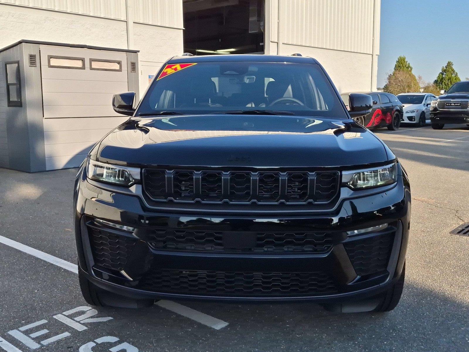 New 2027 High Gloss Black Jeep Limited image 8