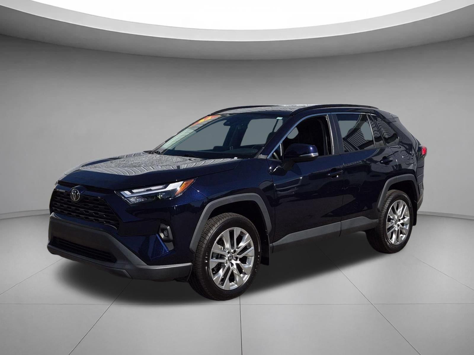 2024 Toyota RAV4 XLE Premium FWD