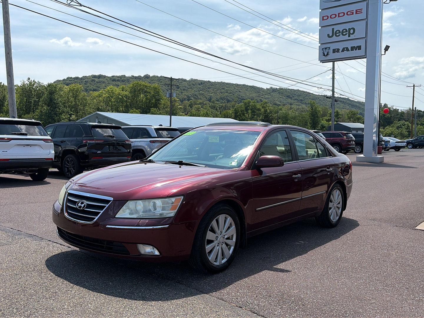 Dark Cherry Red 2009 Hyundai Sonata Sedan Front-Wheel Drive Automatic