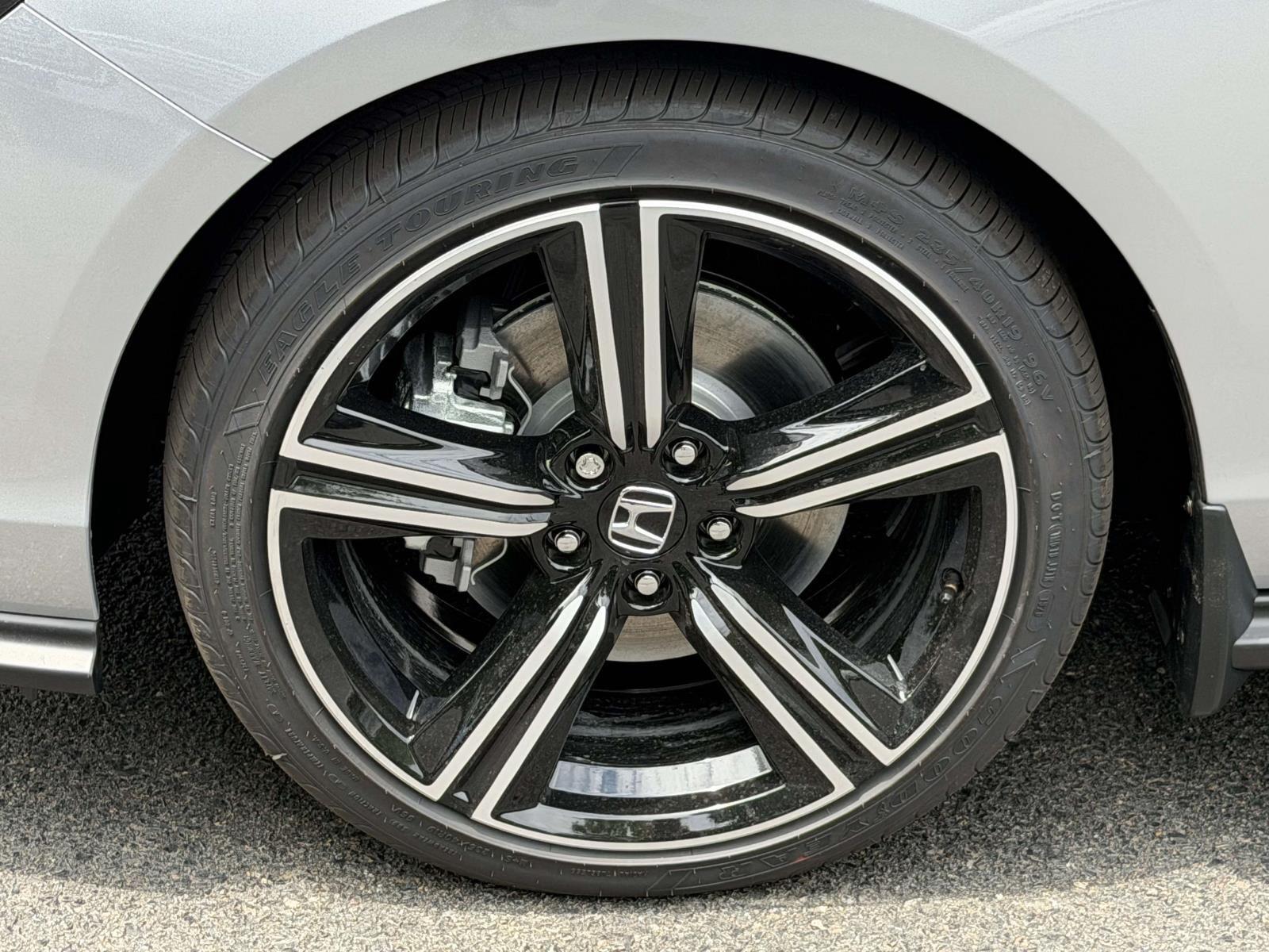 New 2026 Honda Accord Hybrid Sedan