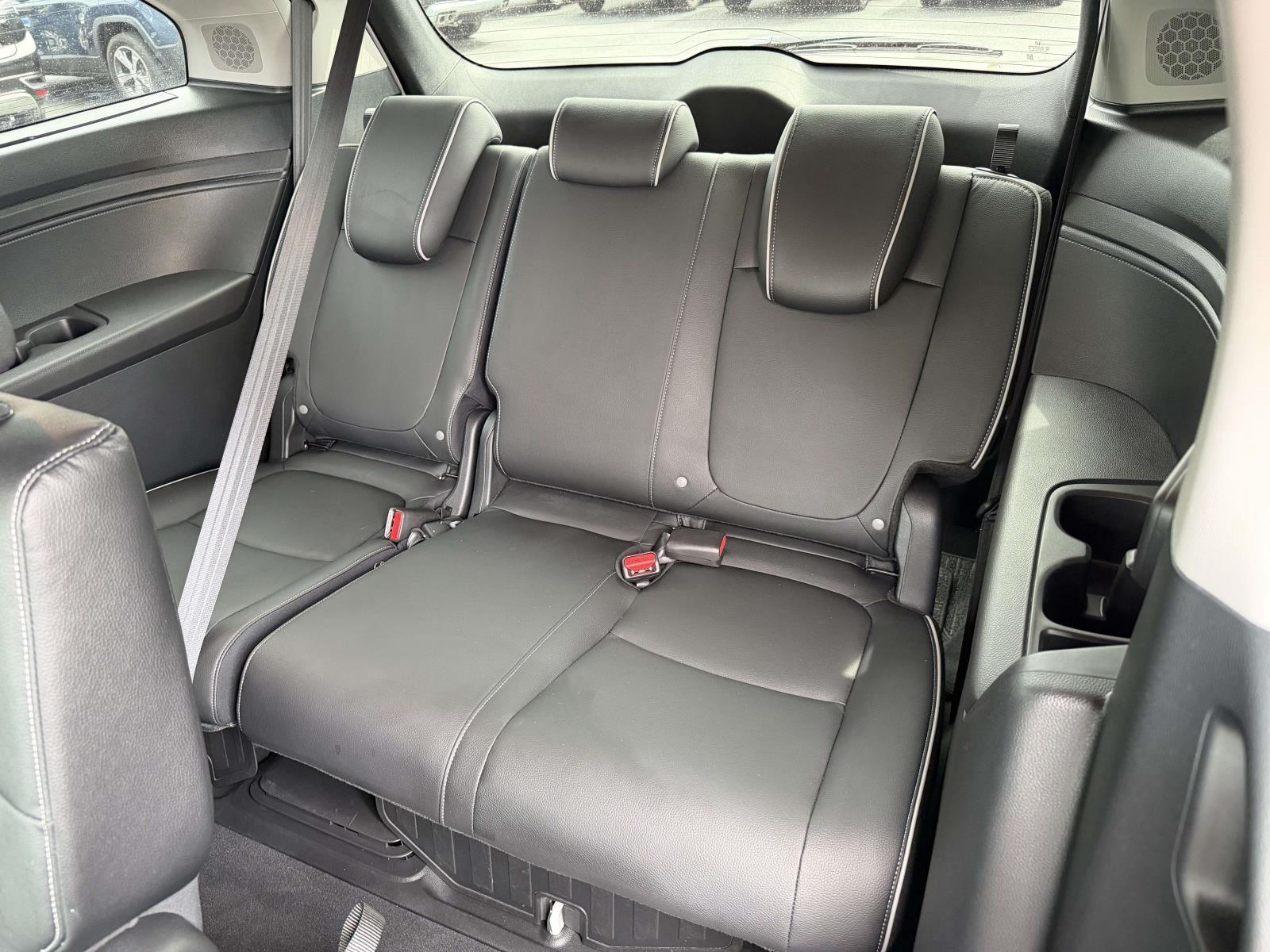 Used 2024 Honda Odyssey Van