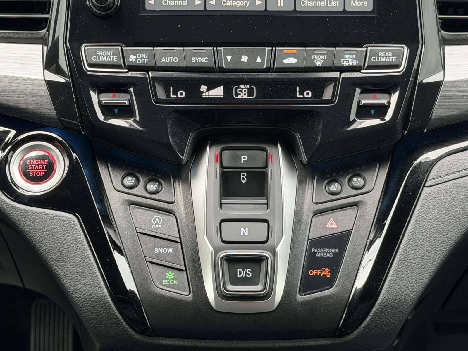 Used 2024 Honda Odyssey Van