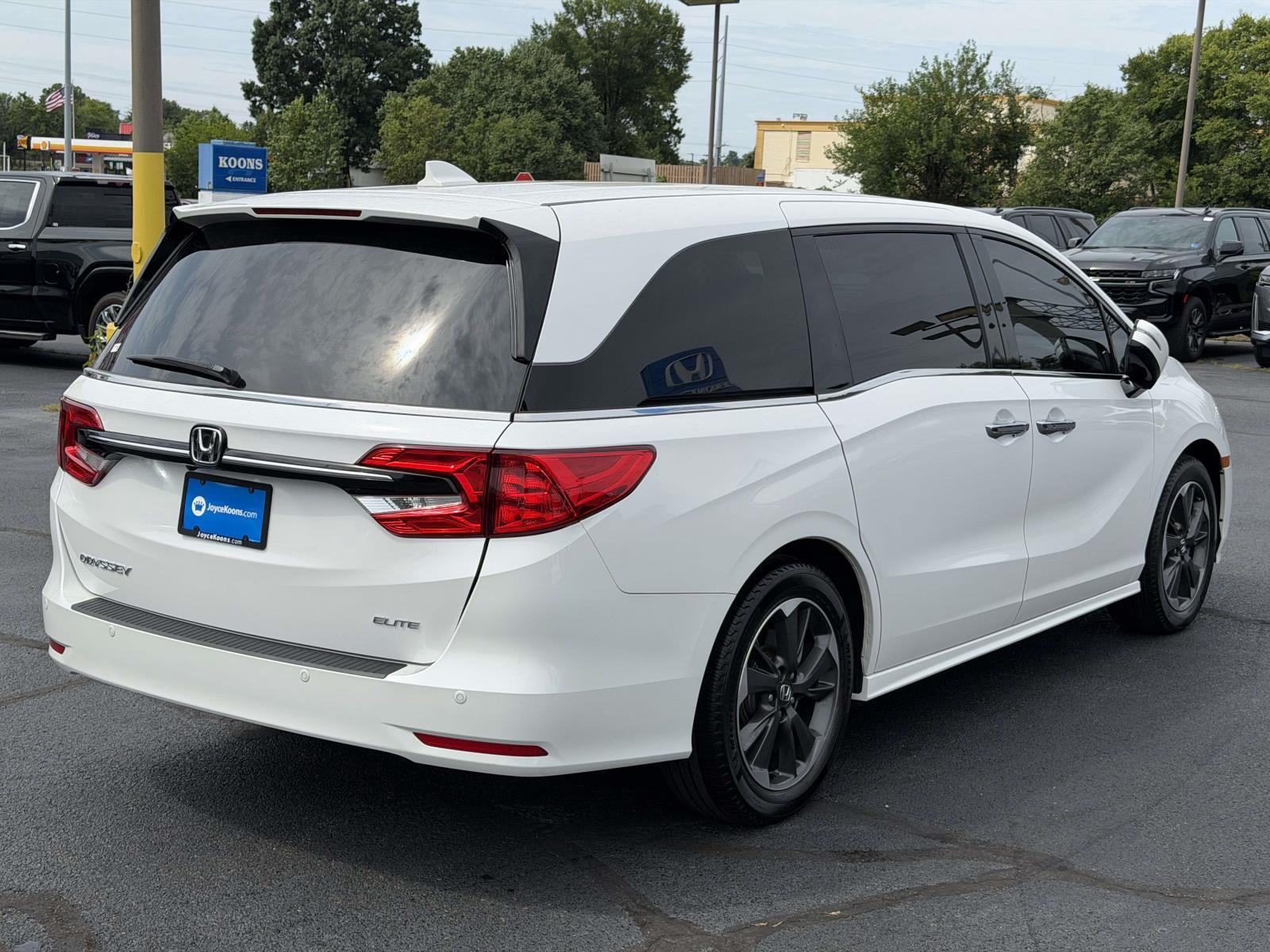 Used 2024 Honda Odyssey Van