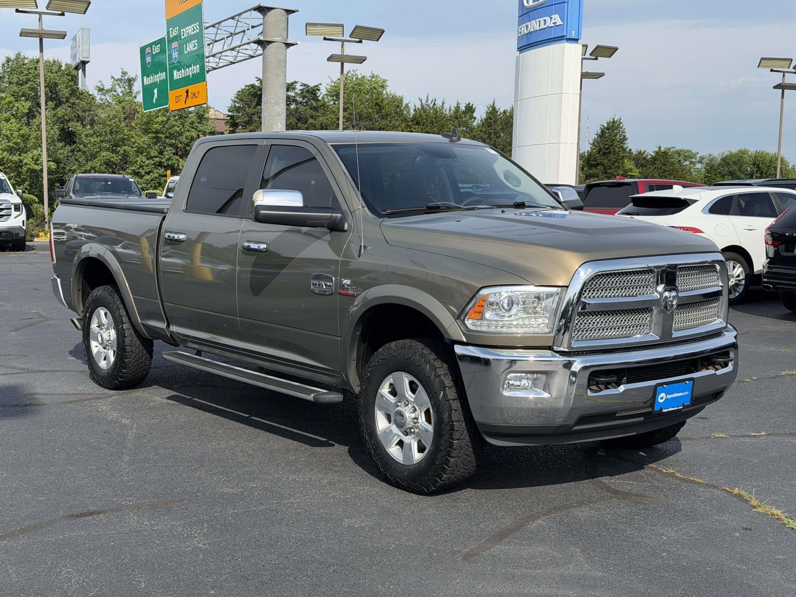 2015 RAM 3500 Laramie Longhorn Crew Cab 4WD