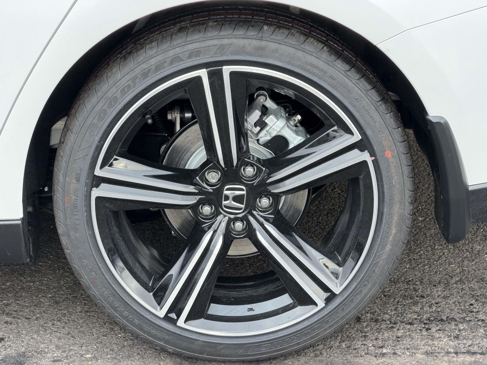 New 2026 Honda Accord Hybrid Sedan