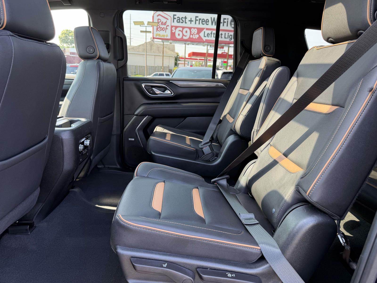 Used 2023 GMC Yukon XL SUV