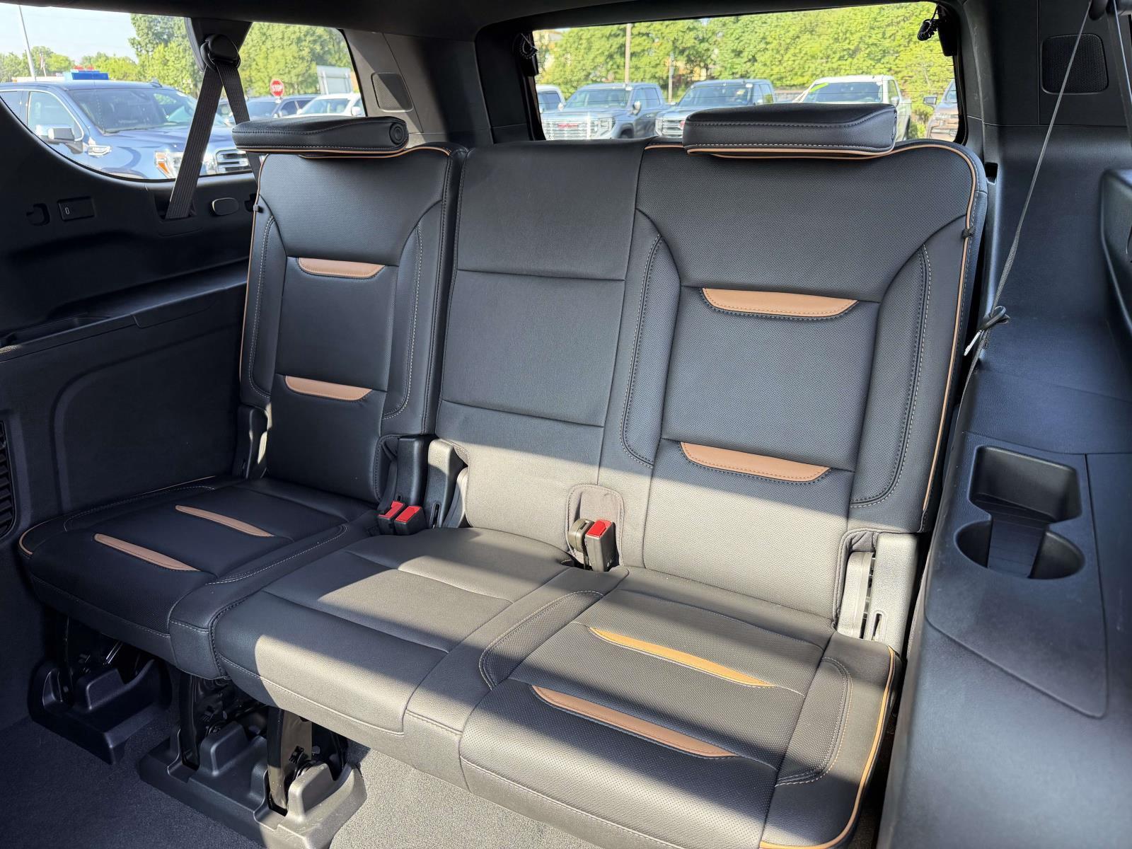 Used 2023 GMC Yukon XL SUV