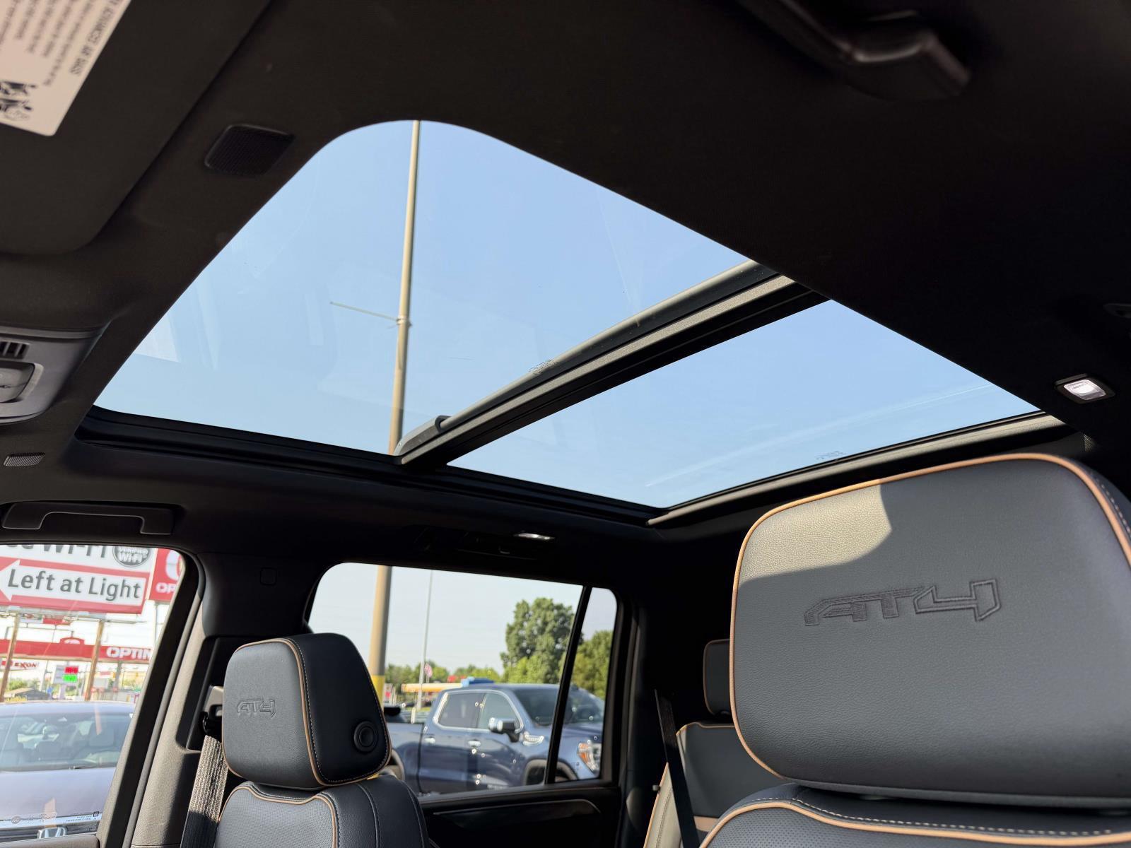 Used 2023 GMC Yukon XL SUV