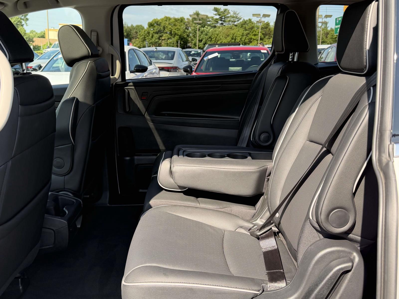 Used 2026 Honda Odyssey Van