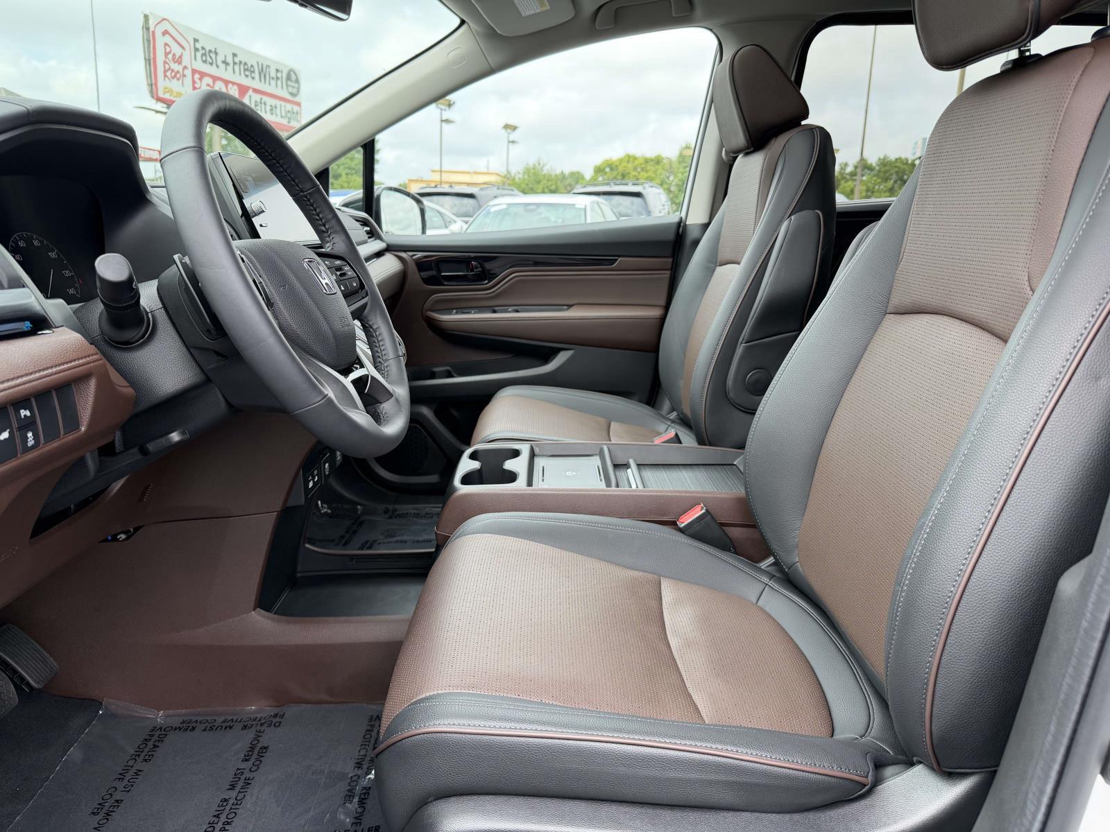 Used 2026 Honda Odyssey Van