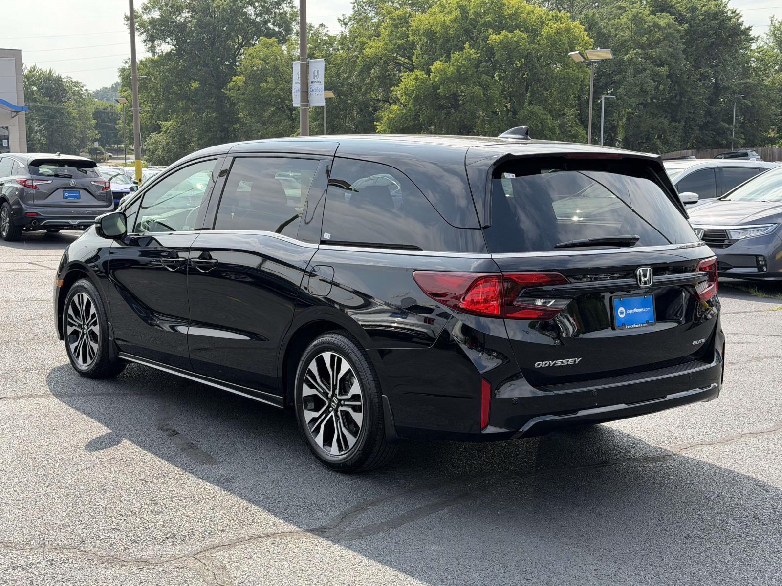 Used 2026 Honda Odyssey Van