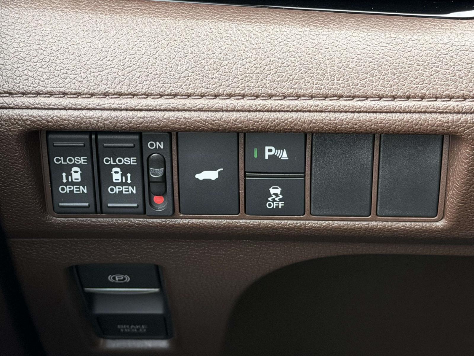 Used 2026 Honda Odyssey Van