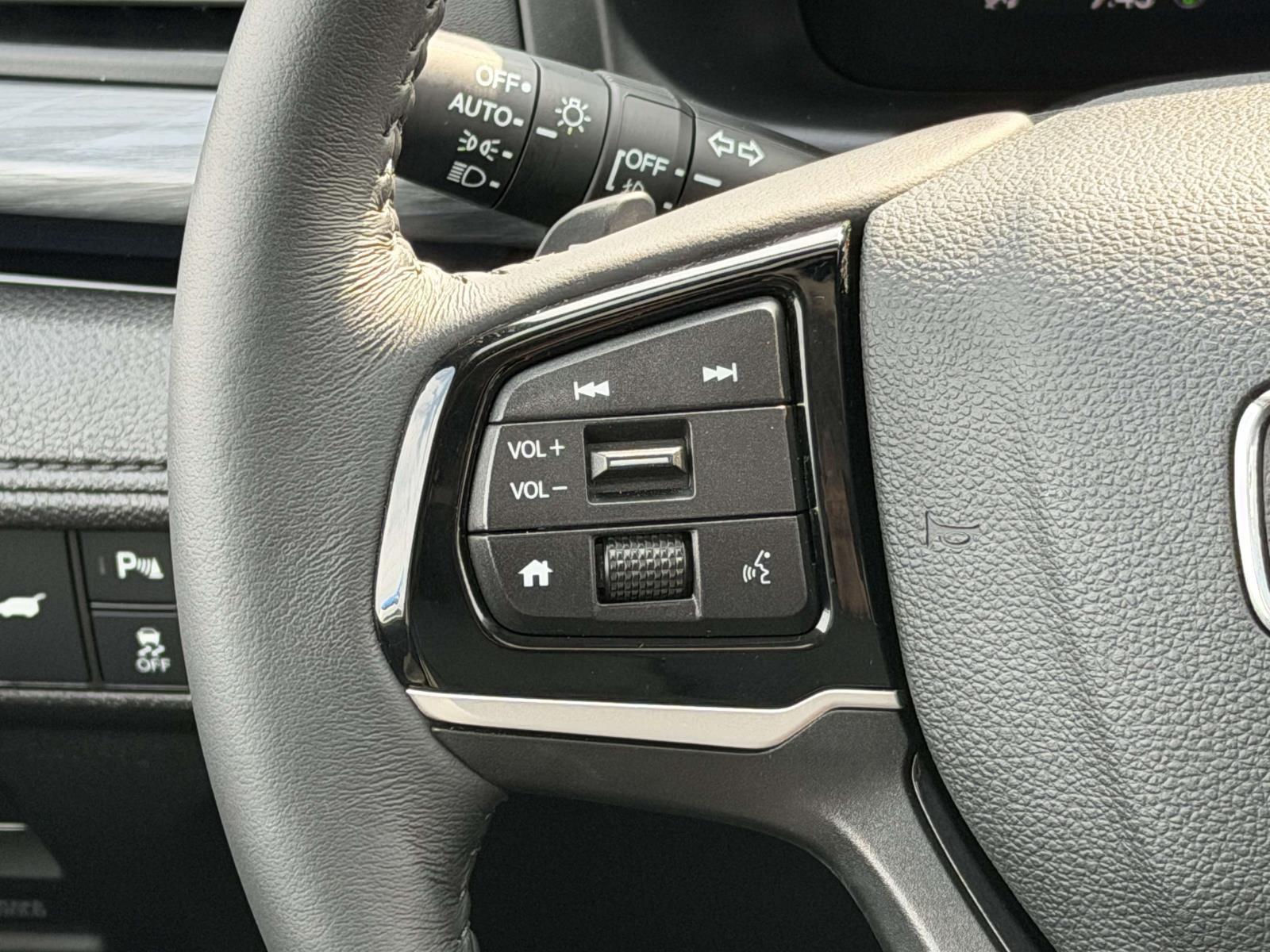 Used 2026 Honda Odyssey Van