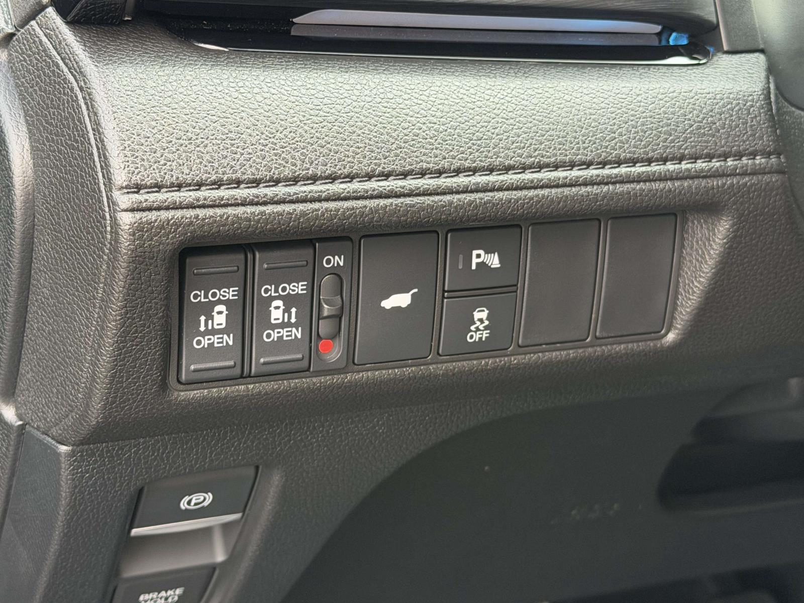Used 2026 Honda Odyssey Van