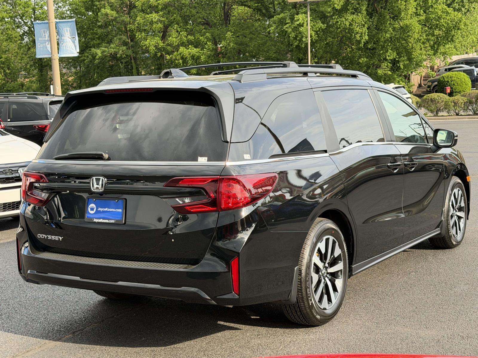 Used 2026 Honda Odyssey Van