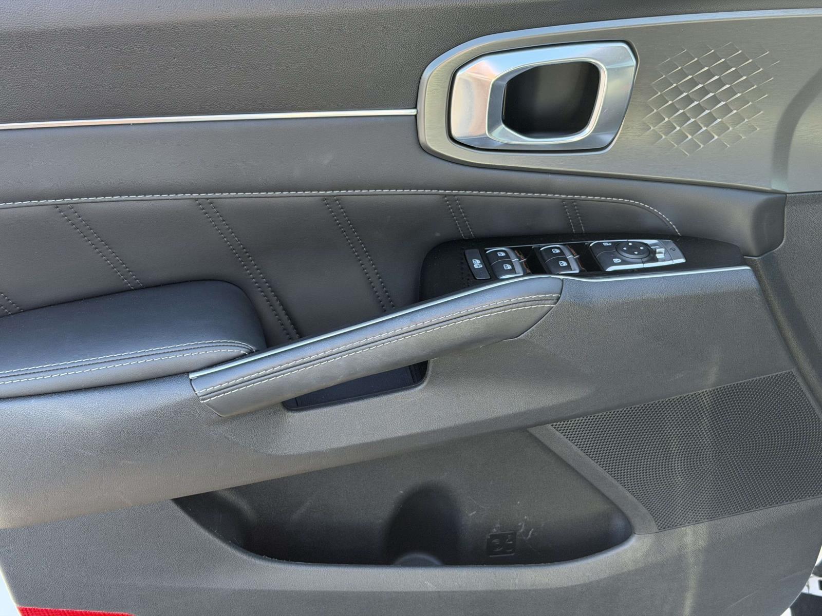 Used 2023 Kia Sorento SUV