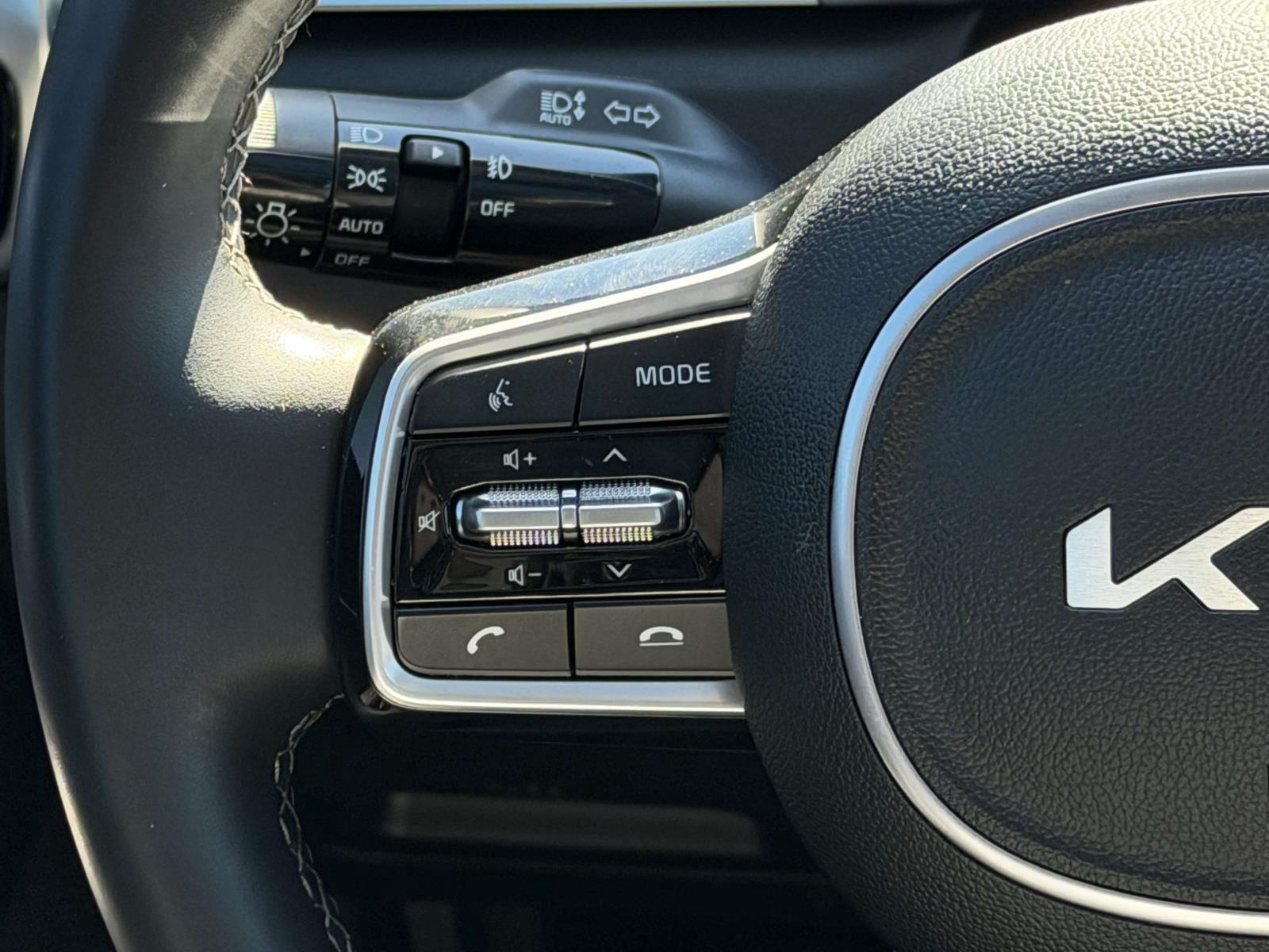 Used 2023 Kia Sorento SUV