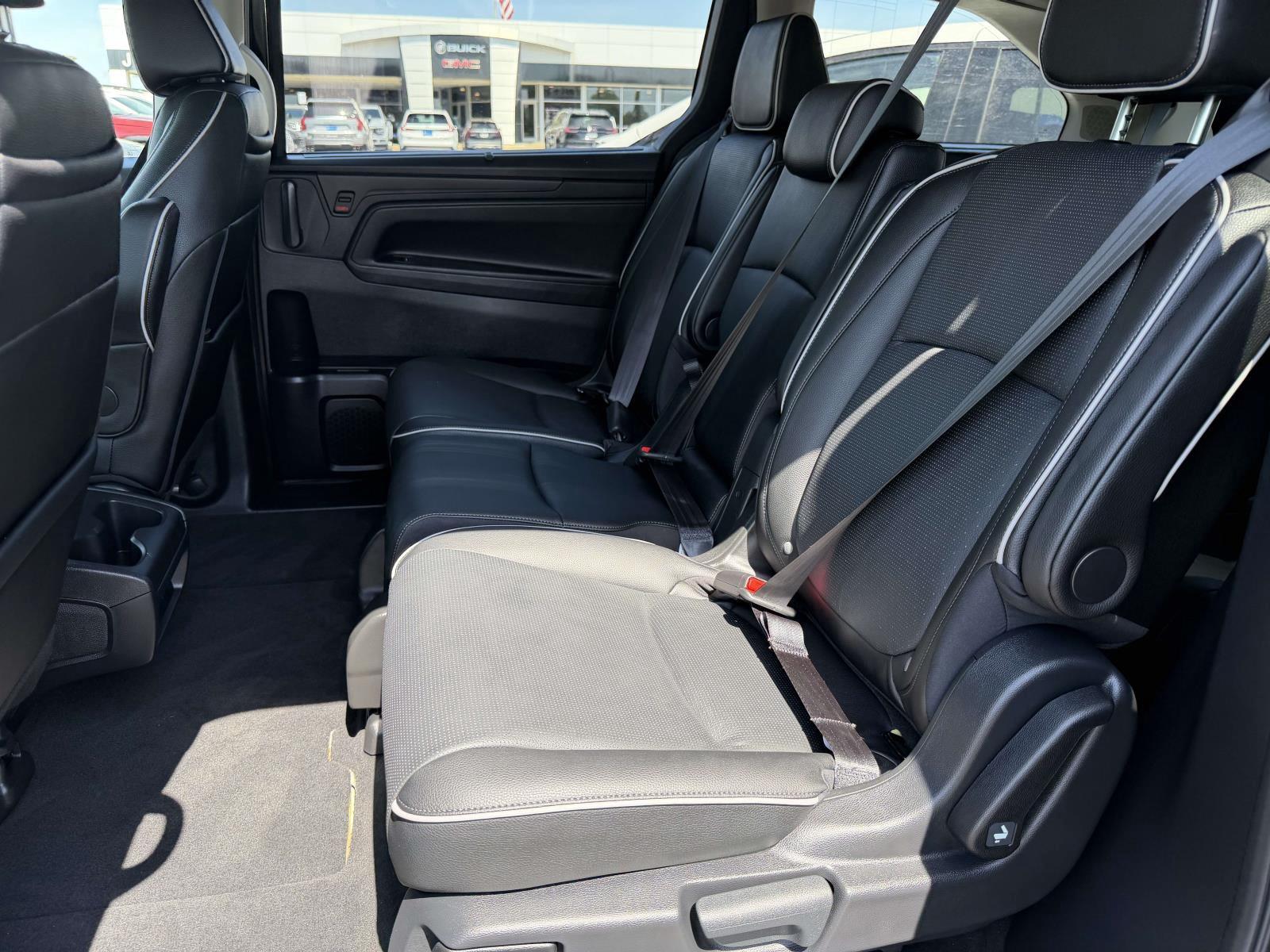 Used 2026 Honda Odyssey Van