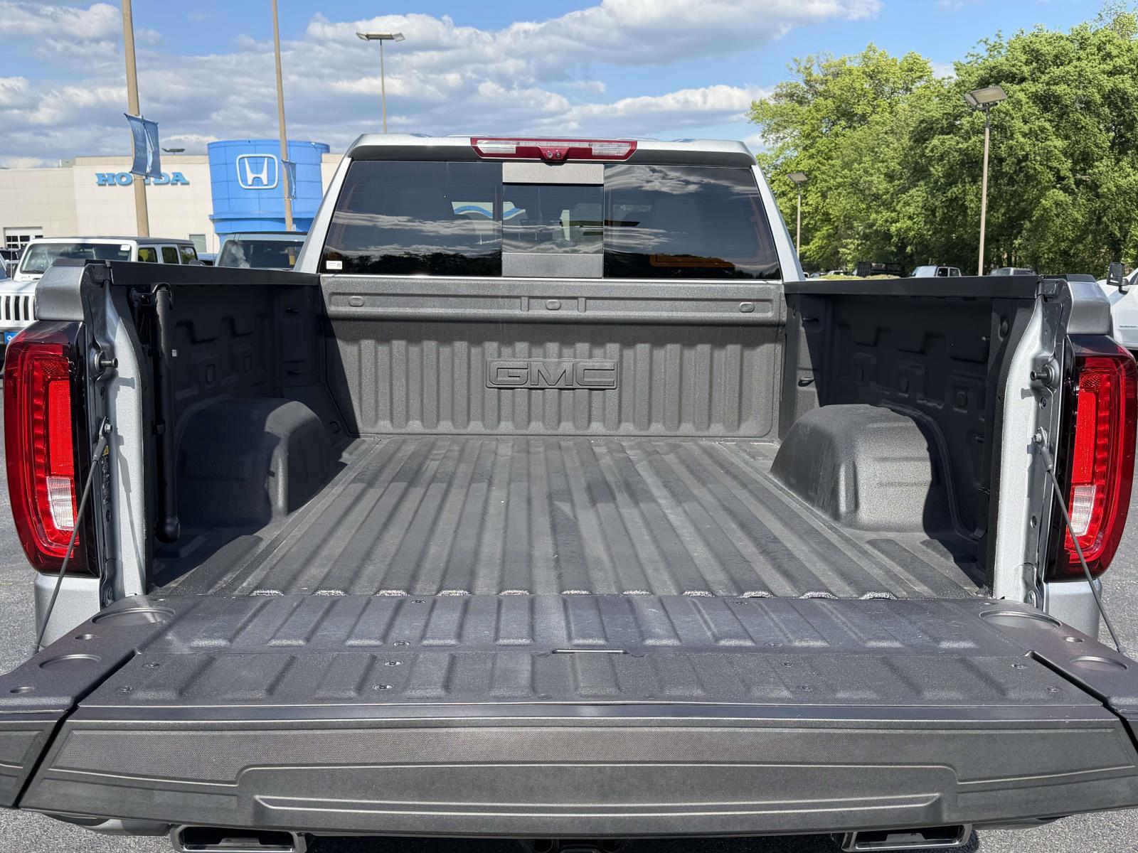Used 2025 GMC Sierra 1500 Truck