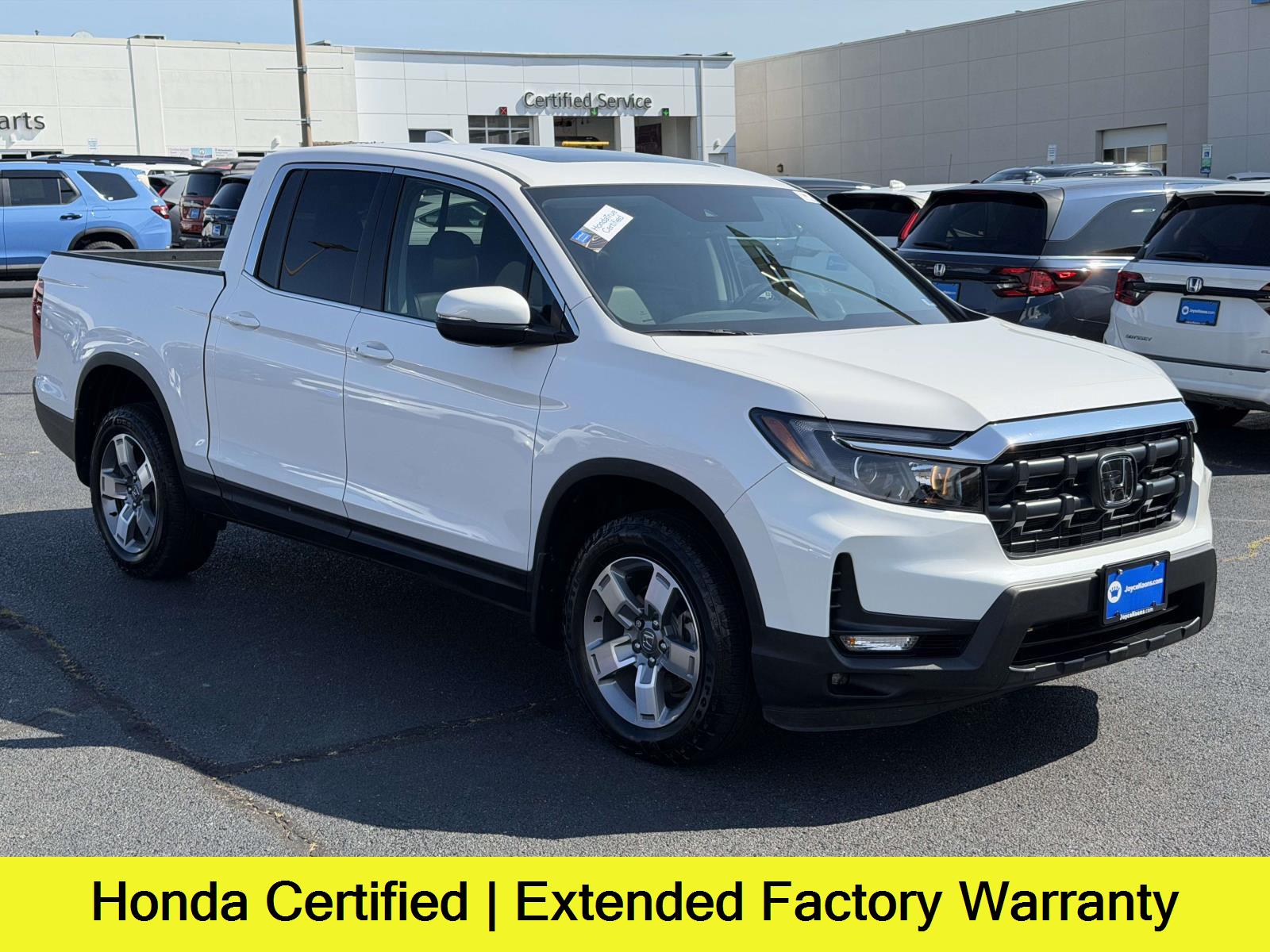 Platinum White Pearl 2025 Honda Ridgeline Pickup Truck All-Wheel Drive 9-Speed Automatic