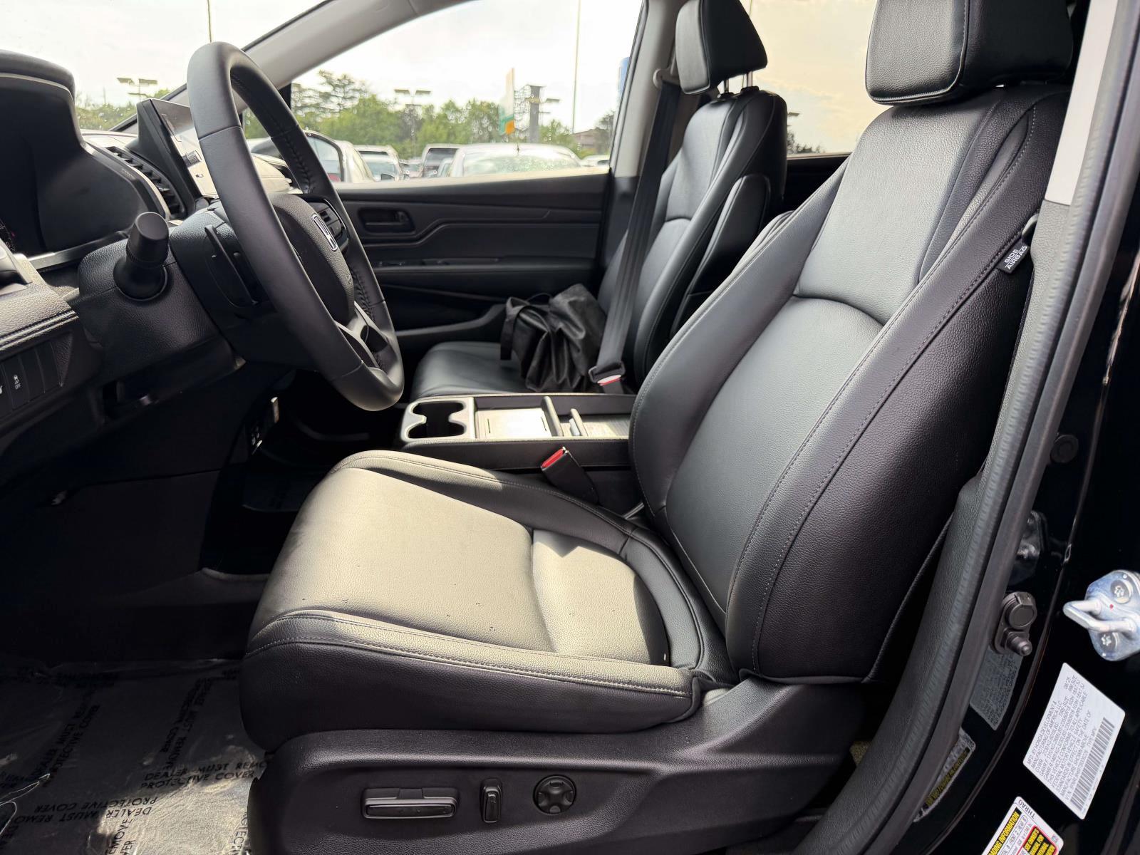 Used 2026 Honda Odyssey Van