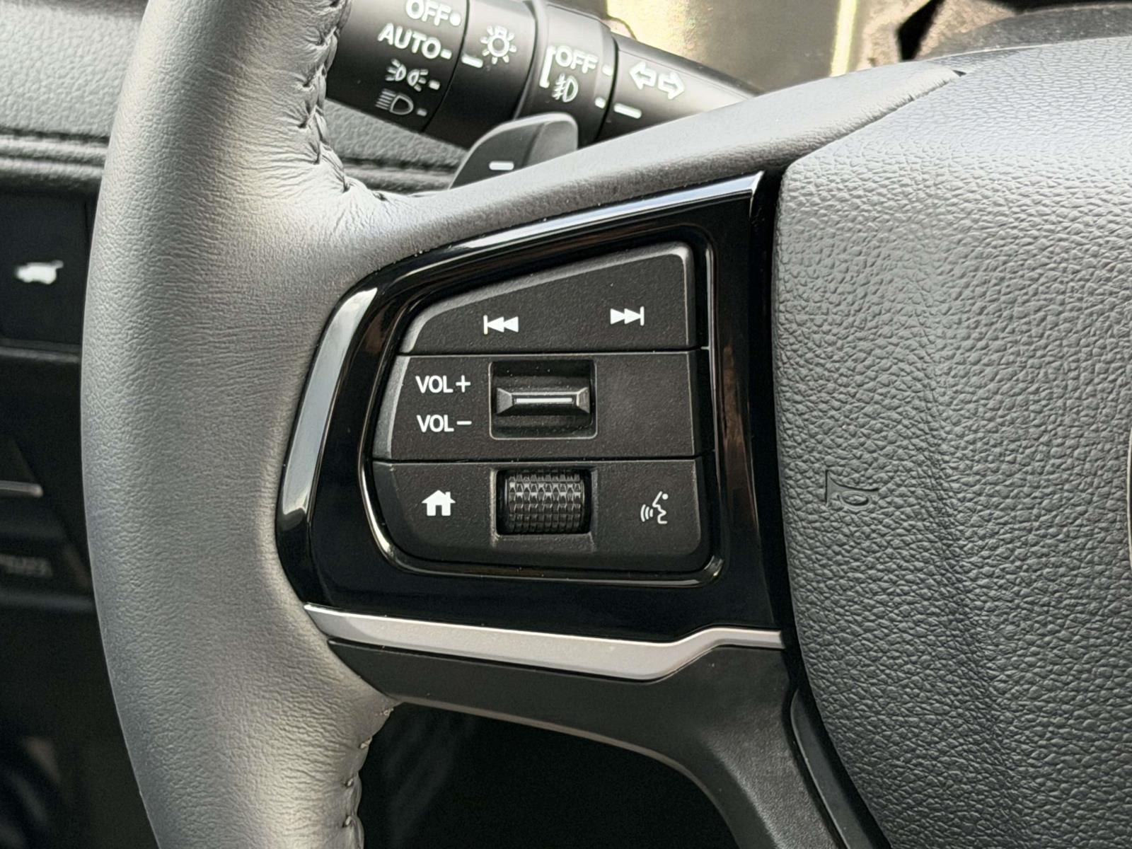 Used 2026 Honda Odyssey Van
