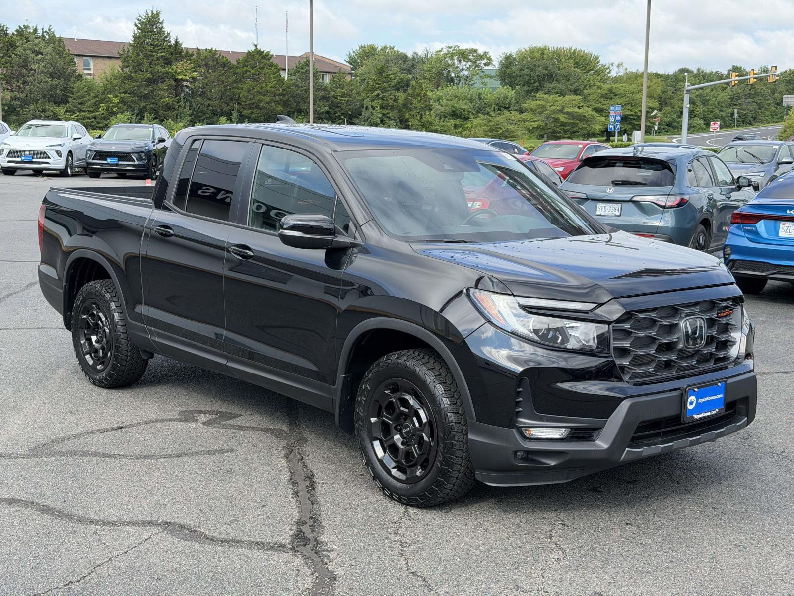 Crystal Black Pearl 2025 Honda Ridgeline Pickup Truck All-Wheel Drive Automatic