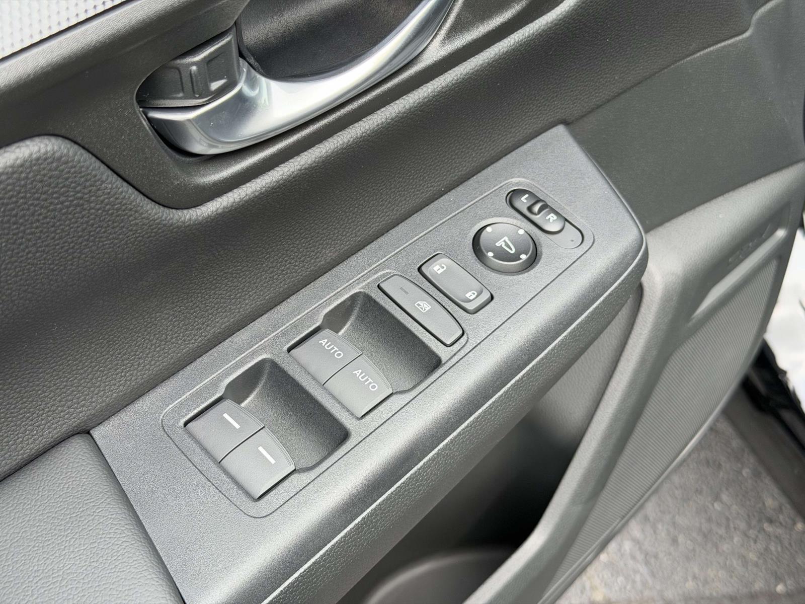 New 2026 Honda CR-V Hybrid SUV