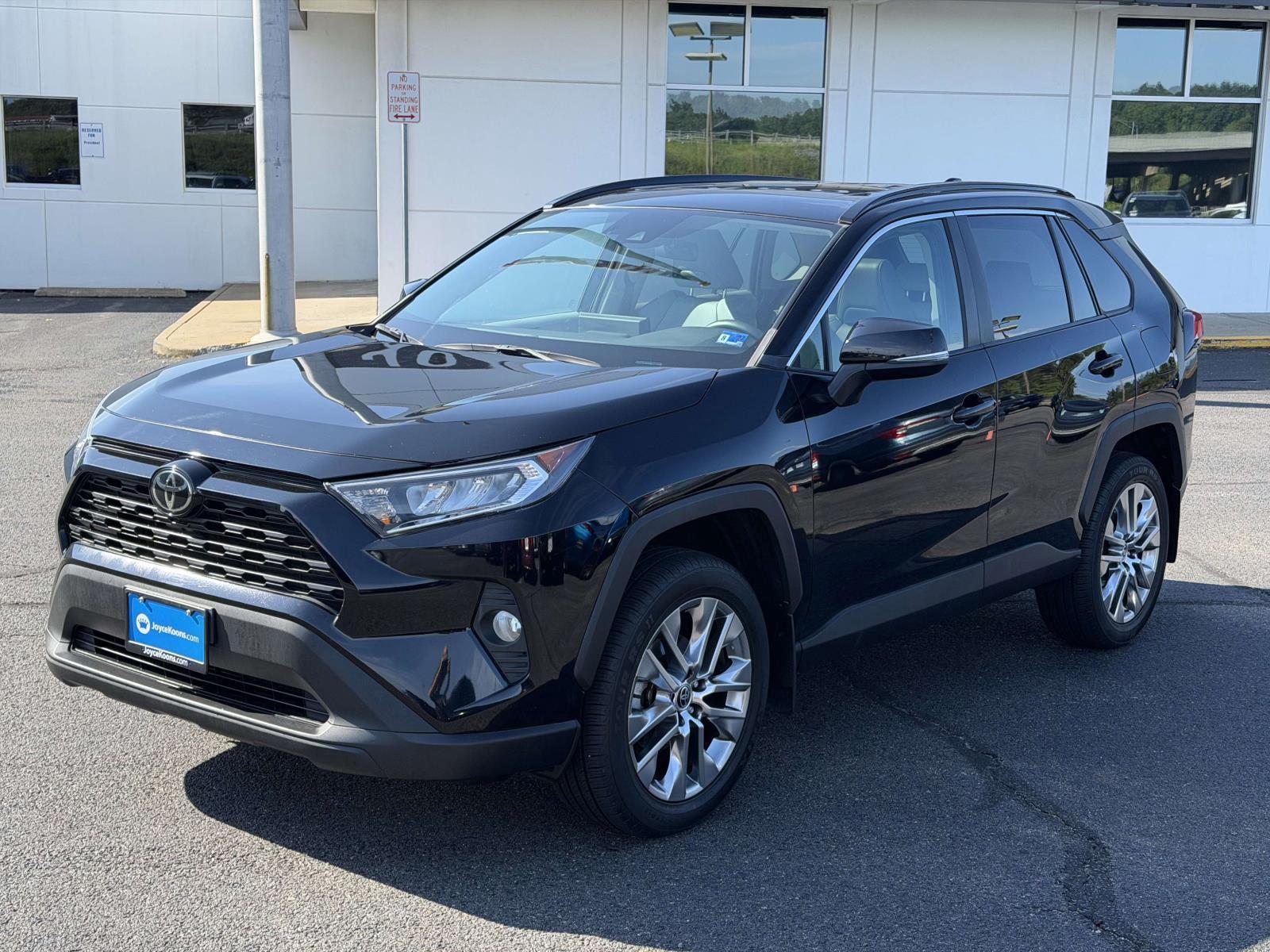 Used 2021 Toyota RAV4 SUV